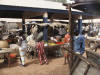 march de Niamtougou, o nous achterons des poteries et du sel du Ghana